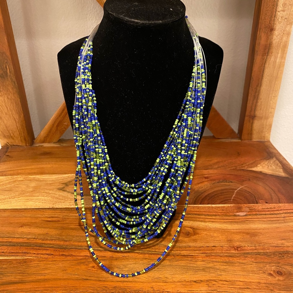 Statement necklace - Picture 2 of 3